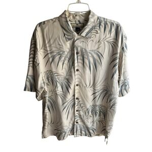 Tommy Bahama Hawaiin 100% silk Men's Camp Shirt with a Tropical Leaf Print M